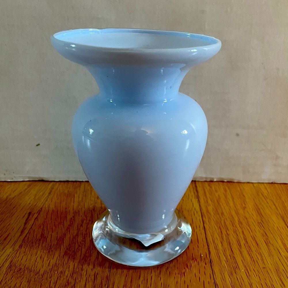 Alijca handmade glass vase from Poland